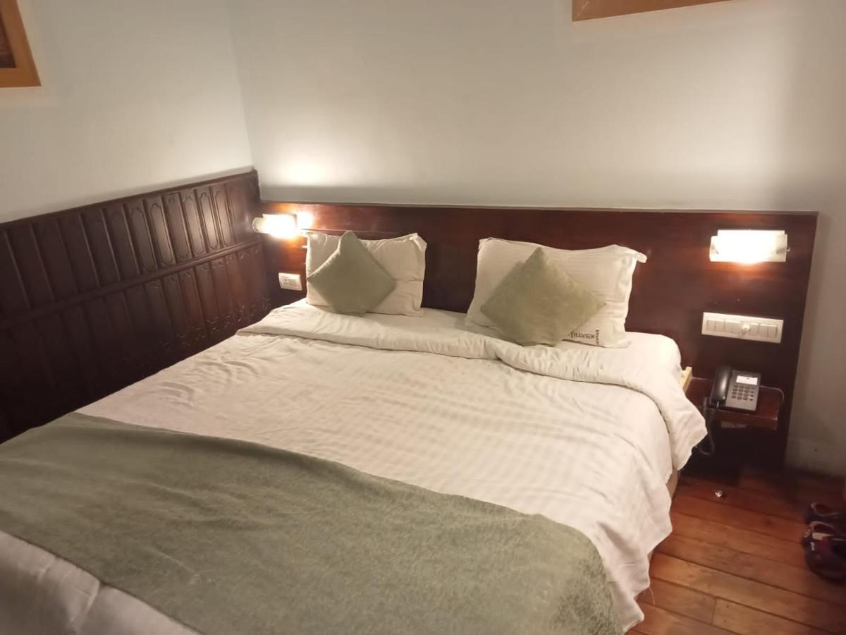 La Gabriell Beach Inn Калангут Экстерьер фото